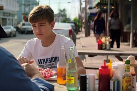 NETFLIX. Jugar en casa NETFLIX. Jugar en casa