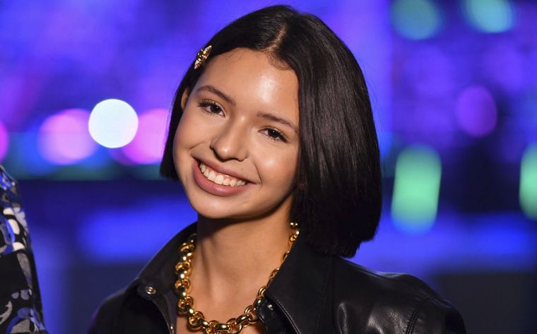 Ángela Aguilar se convirtió en poco tiempo en referente de moda, además de exitosa cantante. Foto: Revista Fama - https://cdn.revistafama.com/uploads/media/2021/11/11/angela-aguilar-luce-imponente-vestido-1.jpg