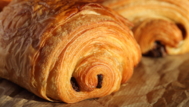 Sorprende a todos con napolitanas de chocolate de chef Foto: Shutterstock