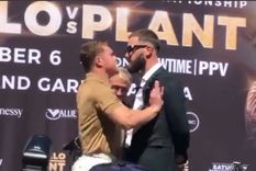 El momento previo al duro cruce entre ambos. Foto: Captura