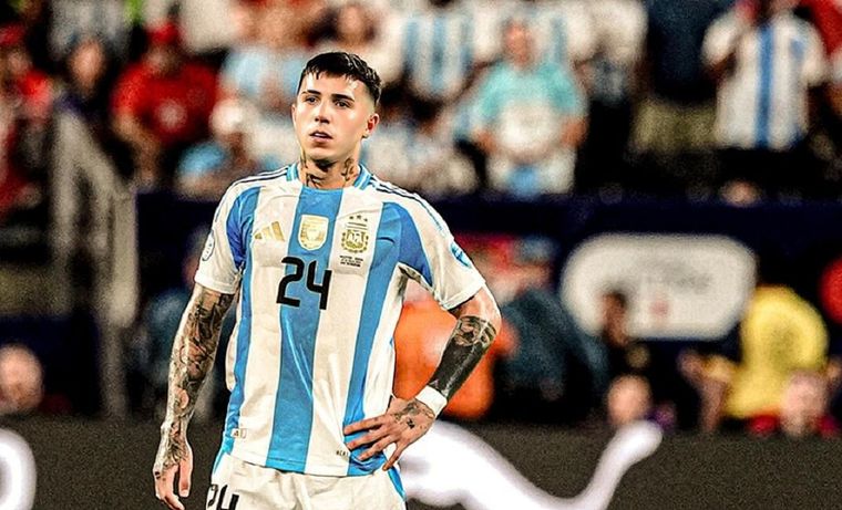 La sanción que podría recibir Enzo Fernández. Foto: Instagram @enzojfernandez