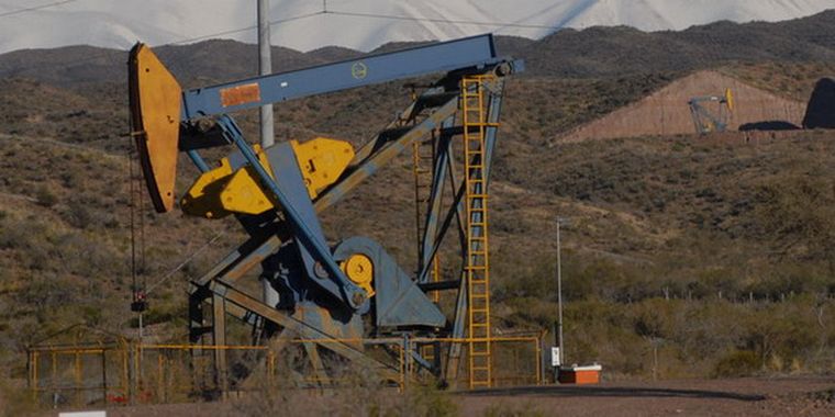 Exploración y explotación, en los pliegos de licitación de áreas petroleras