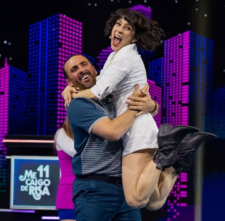 RATING. Me caigo de risa RATING. Me caigo de risa