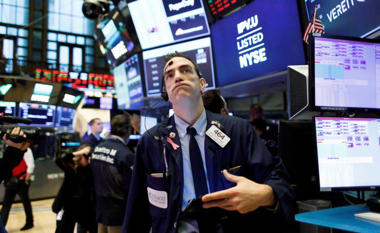 Las acciones de empresas argentinas que cotizan en la Bolsa de Valores de Nueva York rebotan este martes, pese a que en la Bolsa porteña los papeles y bonos soberanos operan en baja, luego de que el FMI alertara por las reservas.