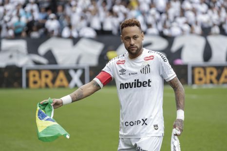 Neymar, el gran ausente en Santos para el nuevo cruce con San Lorenzo. Neymar, el gran ausente en Santos para el nuevo cruce con San Lorenzo.
