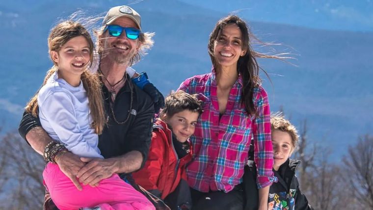 María Susini defendió el método de enseñanza que eligieron junto a Facundo Arana para sus tres hijos. María Susini defendió el método de enseñanza que eligieron junto a Facundo Arana para sus tres hijos.