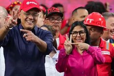 Delcy Rodríguez junto a su hermano Jorge.