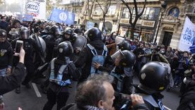 La Justicia le pidió al Gobierno garantizar la seguridad de Comodoro Py ante la inminente movilización del kirchnerismo en apoyo a Cristina Fernánez de Kirchner. La Justicia le pidió al Gobierno garantizar la seguridad de Comodoro Py ante la inminente movilización del kirchnerismo en apoyo a Cristina Fernánez de Kirchner.