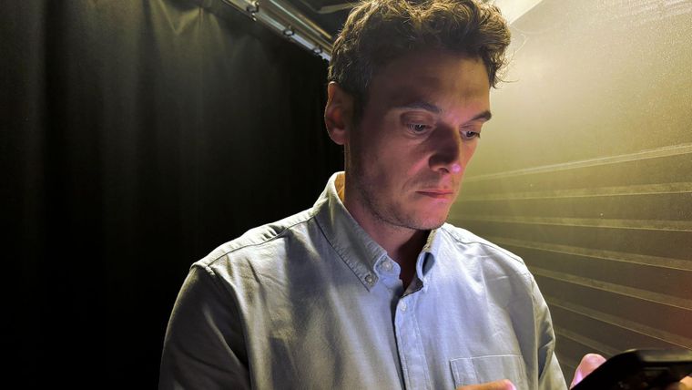 El corresponsal de tecnología Joe Tidy recibió una oferta de unos delincuentes para que les ayudara a piratear la BBC.