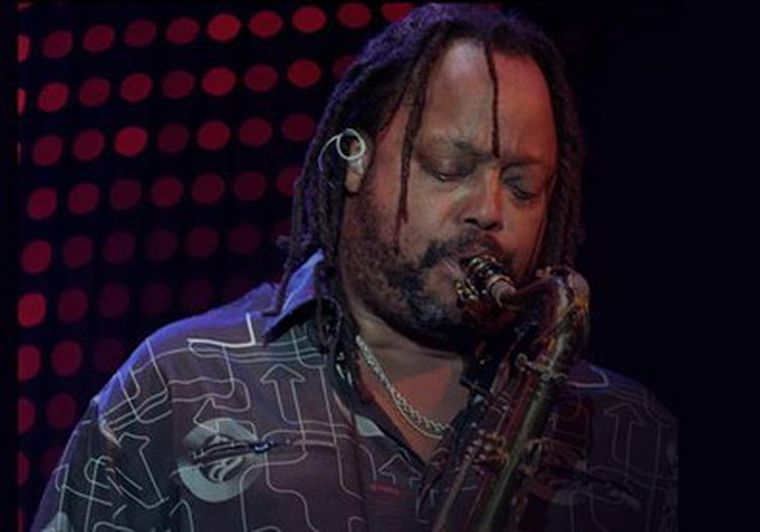 Leroi Moore (1961 - 2008). Foto: Sitio web oficial