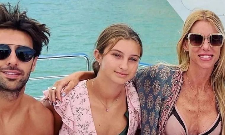 Indiana Cubero tendría decidido no asistir al casamiento de Nicole Neumann y Manu Urcera Un polémico gesto de la joven haría suponer que pegará el faltazo