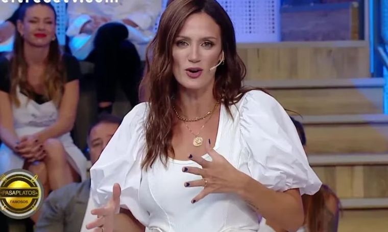 Paula Chaves condujo la edición de Pasaplatos Famosos En la gran final se consagró Geraldine Neumann Foto: Captura de TV