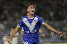 Braian Romero anotó un doblete y fue elegido figura del partido en Asunción. Foto: EFE