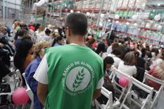El Mercado Central donará frutas y verduras a más de 1.300 organizaciones sociales.