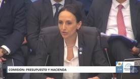 Luciana Carrasco se perfila como virtual ministra de Defensa. Luciana Carrasco se perfila como virtual ministra de Defensa.