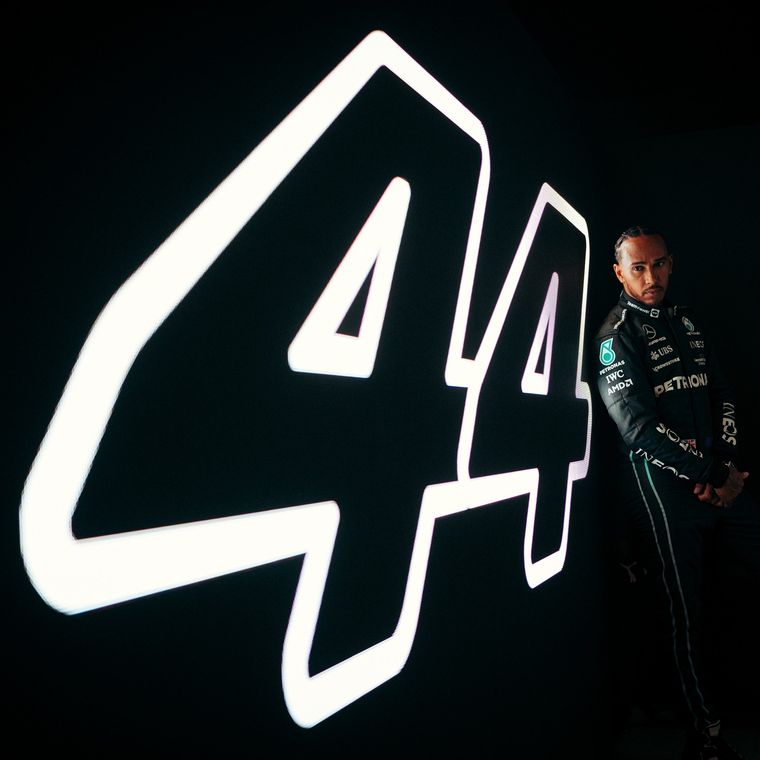 Foto: @MercedesAMGF1