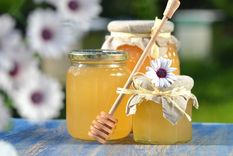 El ritual del vinagre y la miel se hizo viral en TikTok y aseguran que hay que hacerlo por 21 días para atraer amor y dinero Foto: SHUTTERSTOCK