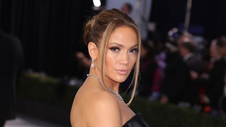 Jennifer Lopez nos inspira con diferentes looks Foto: CNN