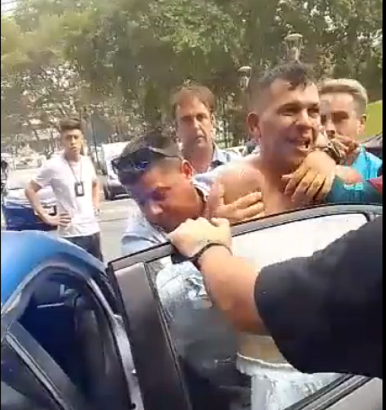 El momento de la detención de Valdez Foto: Captura de video