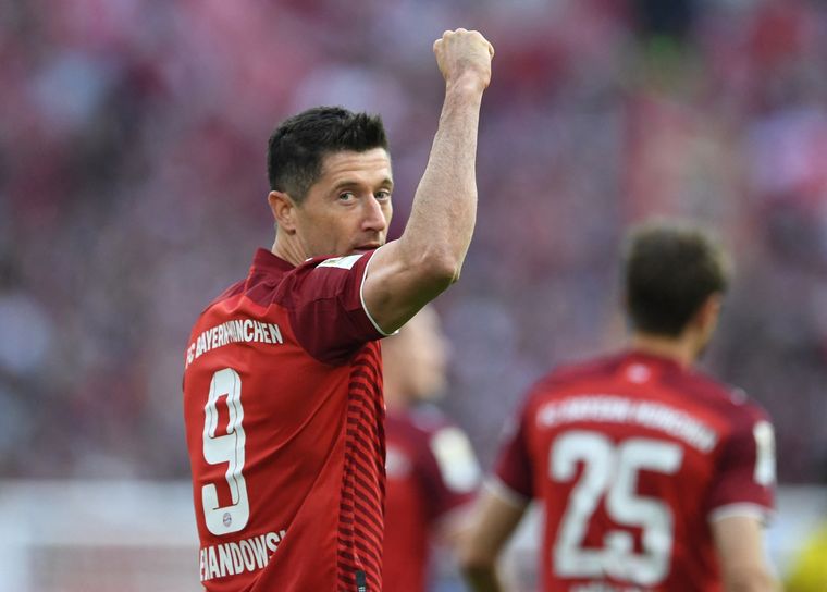 Lewandowski, la gran figura del aplastante Bayern Munich.