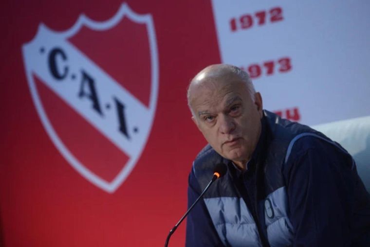 Grindetti habló desde Paraguay sobre los incidentes en Independiente - U de Chile.