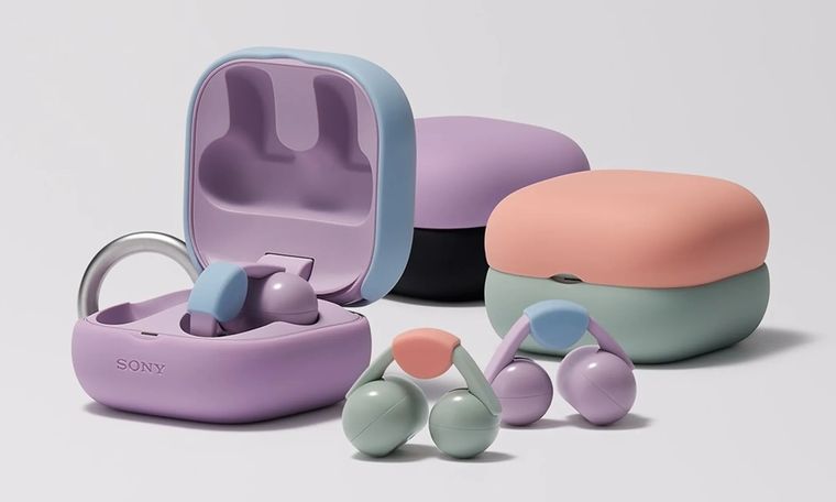 El diseño abierto de los LinkBuds Clip es la opción ideal para usuarios activos que buscan seguridad urbana. El diseño abierto de los LinkBuds Clip es la opción ideal para usuarios activos que buscan seguridad urbana.