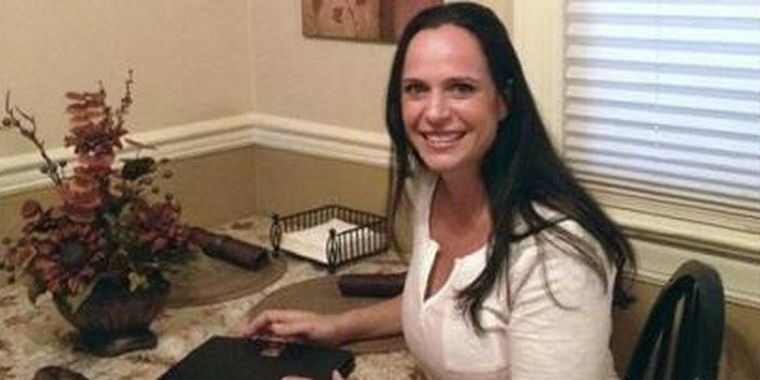 Sahoury le inició una demanda a Meredith Corporation.