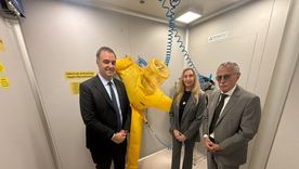 Manuel Adorni, Karina Milei y Mario Lugones en el Instituto Malbrán Manuel Adorni, Karina Milei y Mario Lugones en el Instituto Malbrán