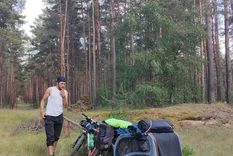 emigro a europa y vive una aventura unica junto a su perro