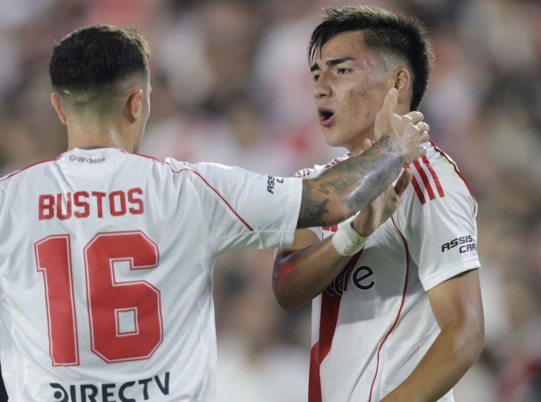 Ian Subiabre estuvo en la órbita del Barcelona, pero River rechazó una oferta de 10 millones de euros. Ian Subiabre estuvo en la órbita del Barcelona, pero River rechazó una oferta de 10 millones de euros. 