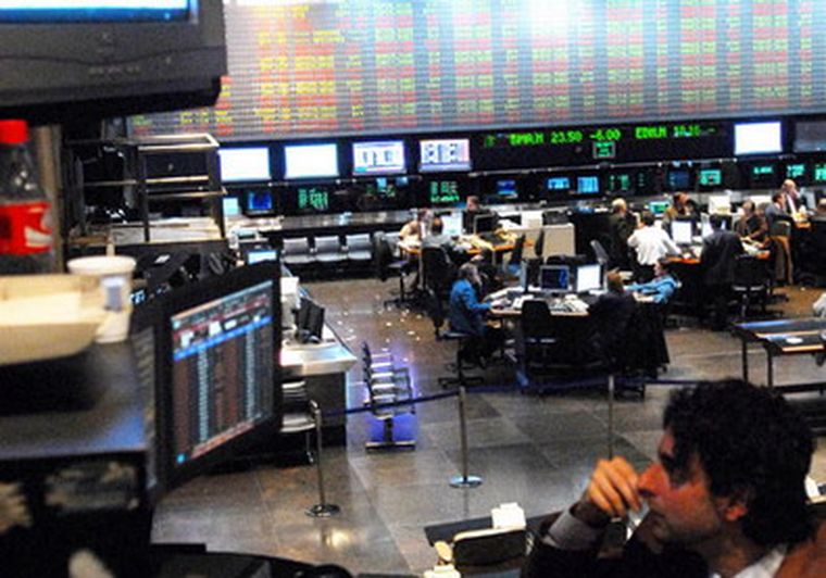 Sólo aumentó el financiamiento de las empresas a través de fideicomisos.