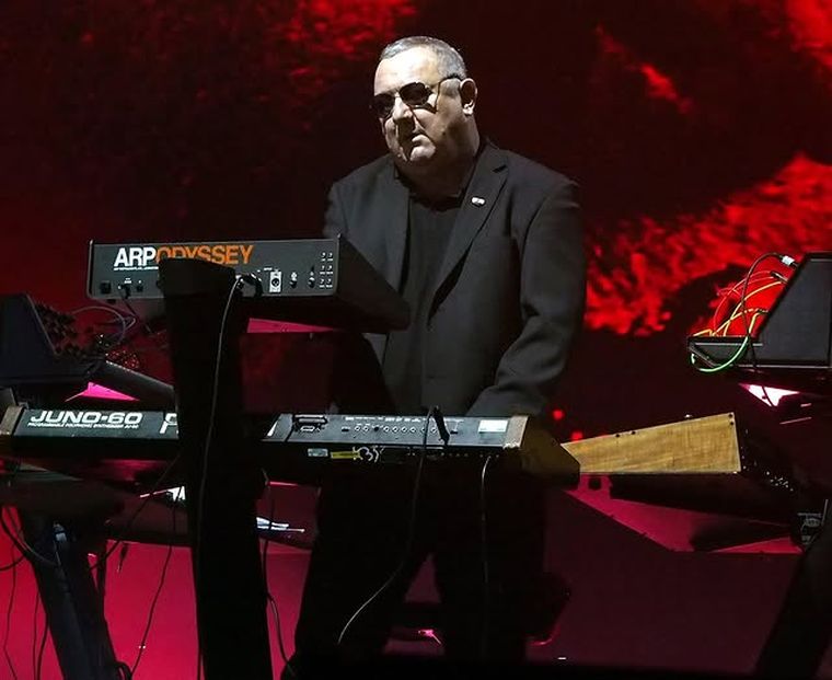 Dave Ball en un show en Londres, septiembre 2018. Dave Ball en un show en Londres, septiembre 2018.