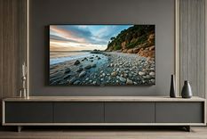 Este Smart TV RCA se presenta como una opción ideal para quienes buscan una pantalla grande y funcional sin romper el presupuesto.