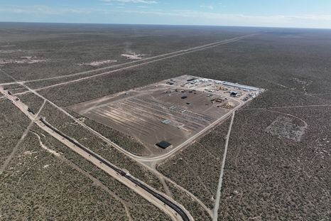 Vaca Muerta concentra ya el 71% del petróleo del país y una nueva empresa quedó segunda detrás de YPF. Vaca Muerta concentra ya el 71% del petróleo del país y una nueva empresa quedó segunda detrás de YPF.