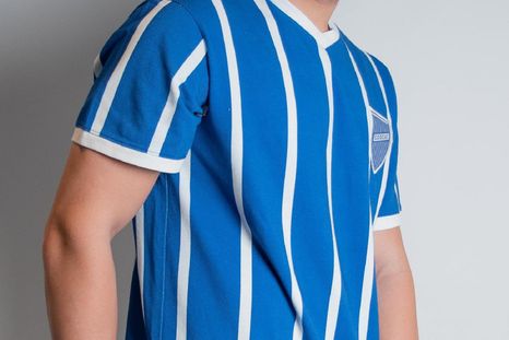 Godoy Cruz está a puro estreno, no solo de estadio, sino también de camiseta Godoy Cruz está a puro estreno, no solo de estadio, sino también de camiseta