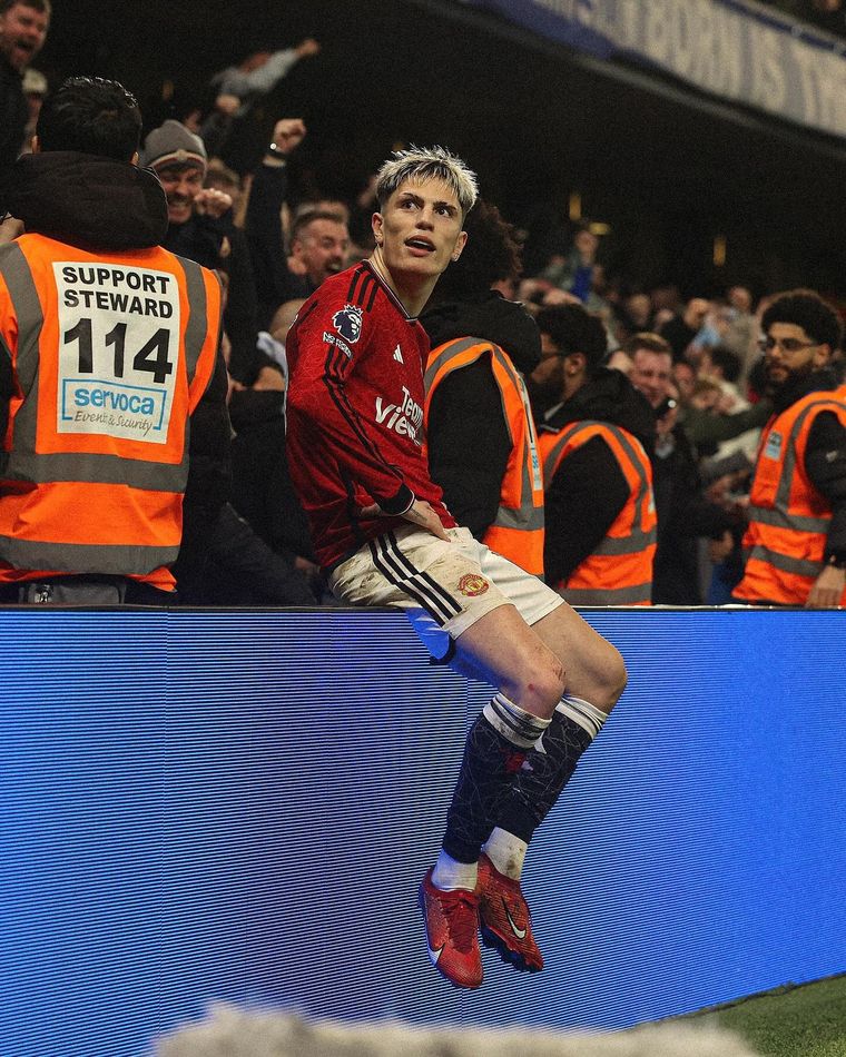 Garnacho felicitó a Vinicius. Foto: @garnacho7