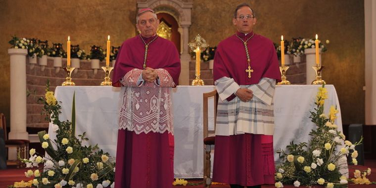 Mons. Adriano Bernardini y Mons. Eduardo María Taussig