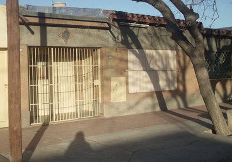 En esta vivienda de Las Heras estaban todos los familiares del joven asesinado. Foto: MDZ