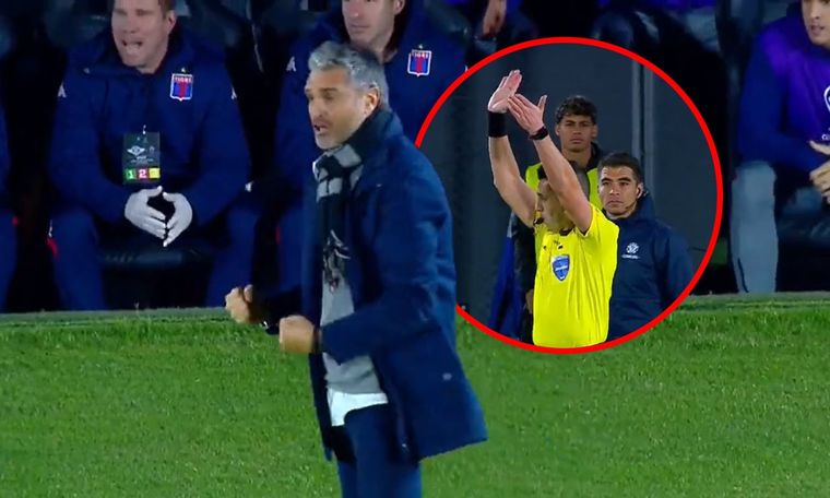 Sara se confundió con el gesto del árbitro.