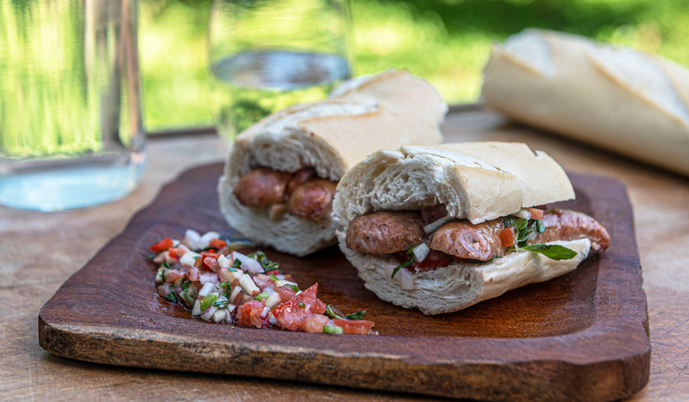 Muchas familias argentinas adaptan la receta agregando limón, más ajo o pimientos para darle un toque personal. Muchas familias argentinas adaptan la receta agregando limón, más ajo o pimientos para darle un toque personal.
