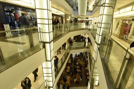 En un entorno económico complejo en el segmento retail se anticipa una recuperación del consumo. En un entorno económico complejo en el segmento retail se anticipa una recuperación del consumo.