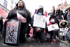 miles de personas se manifestaron contra el racismo en reino unido