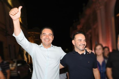 En Corrientes, la gobernación quedó en familia: asumió Juan Pablo Valdés