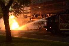 Varios heridos durante el operativo de las fuerzas de seguridad frente el Congreso. Foto: Juan Mateo Aberastain / MDZ