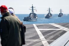 EE.UU. sigue enviando embarcaciones al Caribe para su polémica operación contra las drogas. EE.UU. sigue enviando embarcaciones al Caribe para su polémica operación contra las drogas.