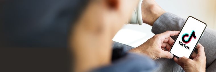 El programa Con Vos en la Web enumeró los desafíos virales más conocidos en las redes sociales y sus peligrosas consecuencias en niños y adolescentes. Foto: Archivo