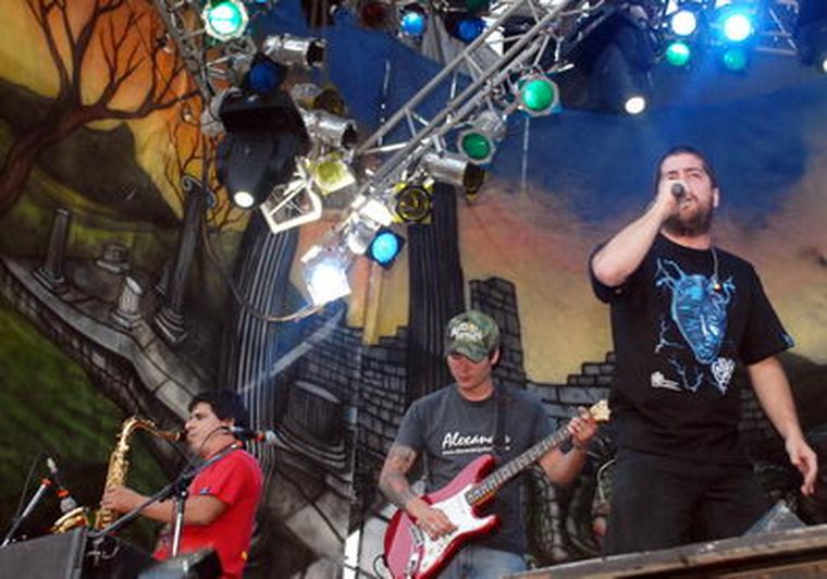 La banda, liderada por Patricio Santos Fontanet, declararán por primera vez. Foto: MDZ