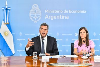 MDZol | Sergio Massa junto a Fernanda Raverta