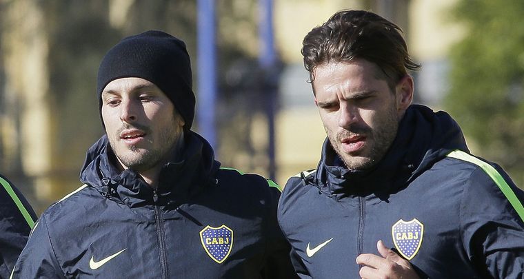 Darío Benedetto junto con Gago como jugadores de Boca. Foto: NA