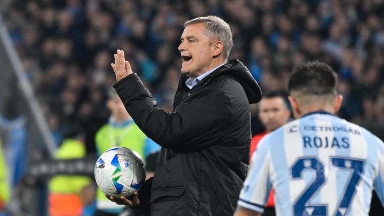 Diego Aguirre es uno de los nombres que habría sondeado Riquelme para 2026. Diego Aguirre es uno de los nombres que habría sondeado Riquelme para 2026.